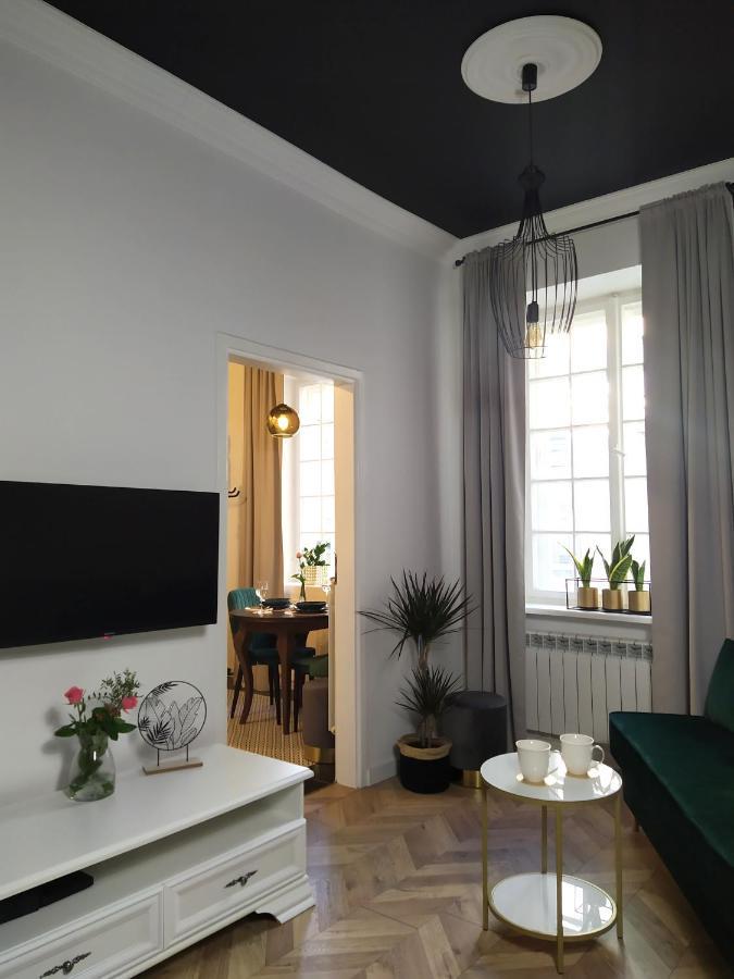 Ndm Apartament Varsovia Exterior foto
